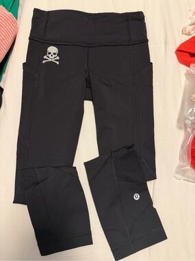 soulcycle Black High-Rise Skull Accent Leggings